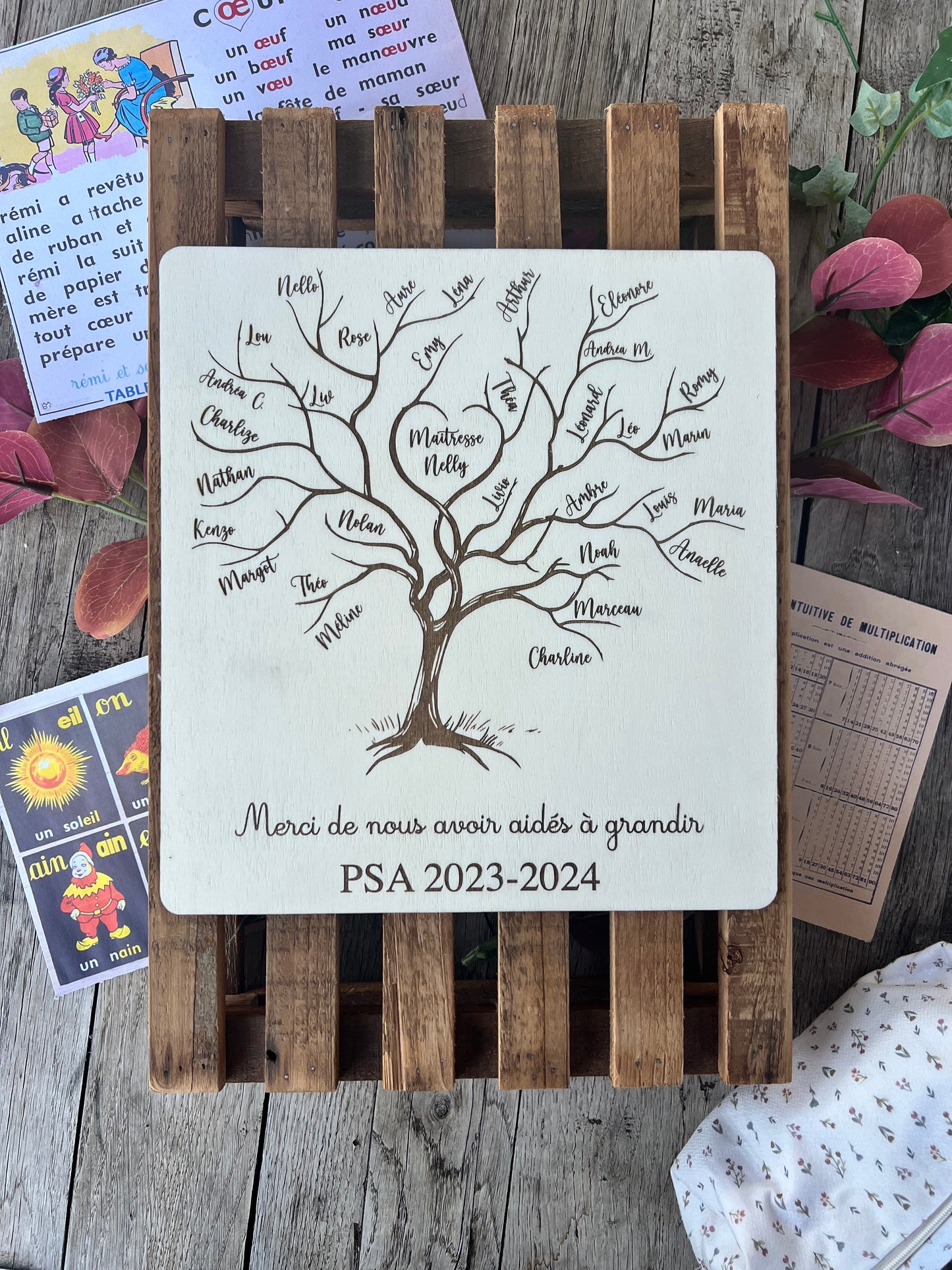 Wooden sign "Tree of life"