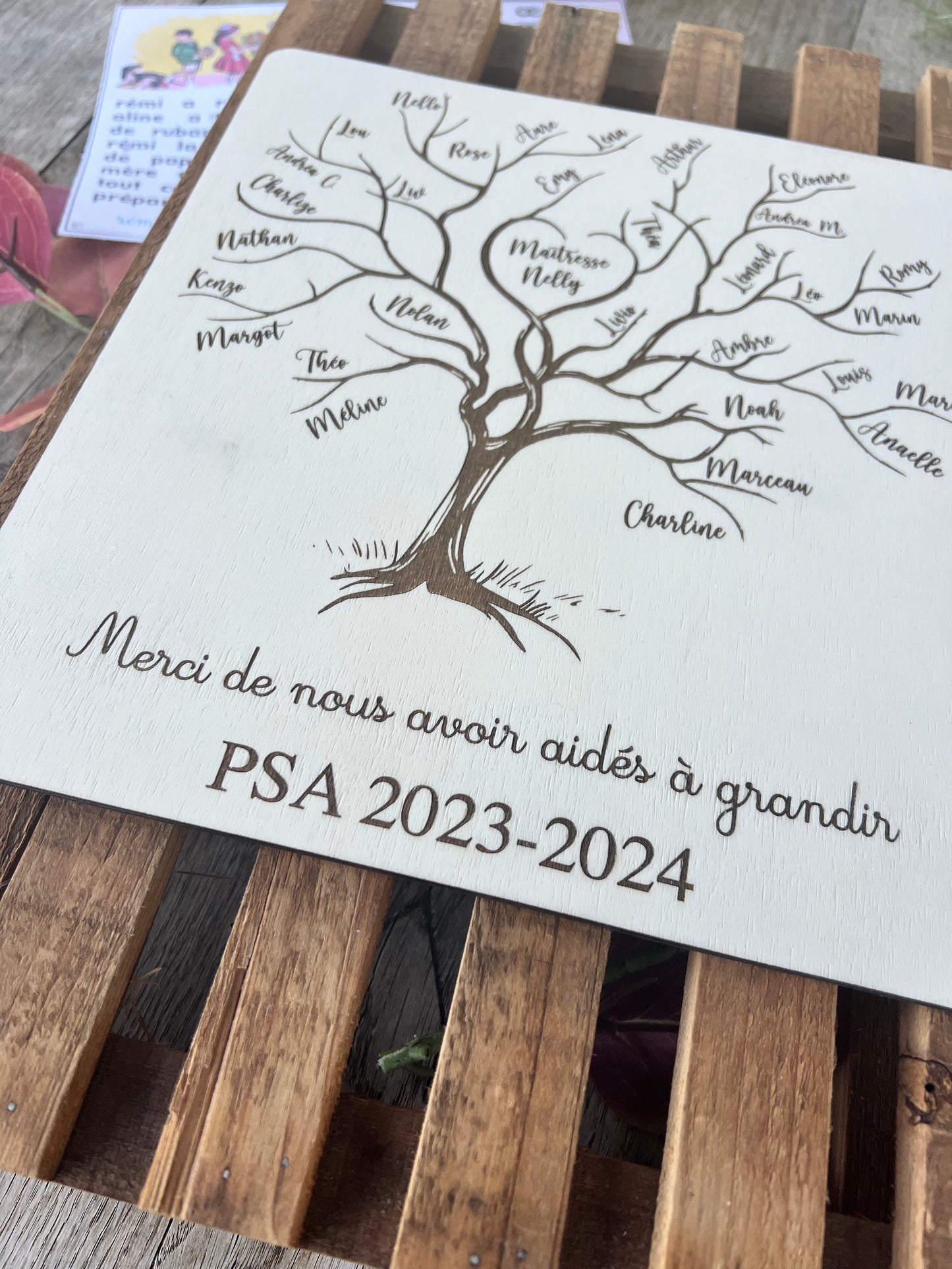 Wooden sign "Tree of life"