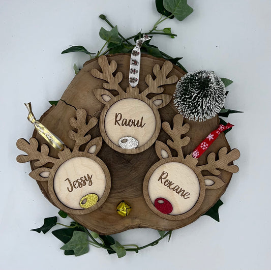 Boule en bois “Renne de Noël”