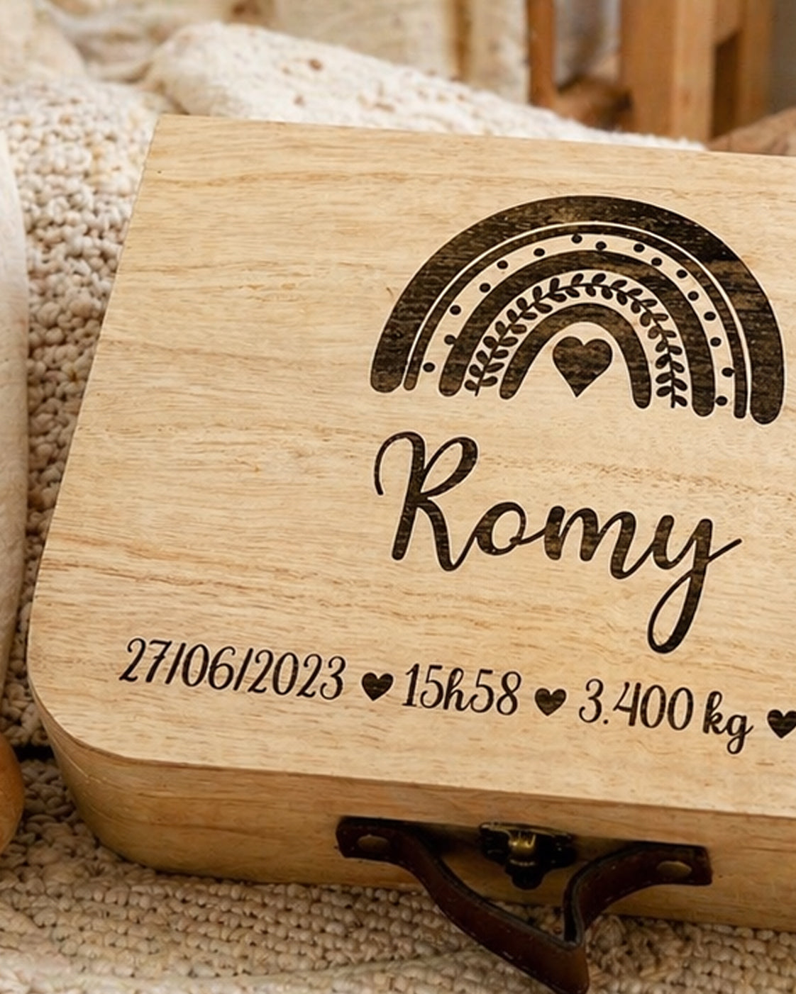 Valise en bois personnalisée